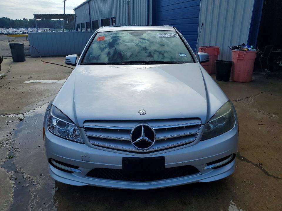 2011 Mercedes-benz C class VIN WDDGF5EB9BR139942 COPART salvage auction — MINOR DENT/SCRATCHES, TX - CERTIFICATE OF TITLE, sold $80 on 2026-07-07 (photo 5)