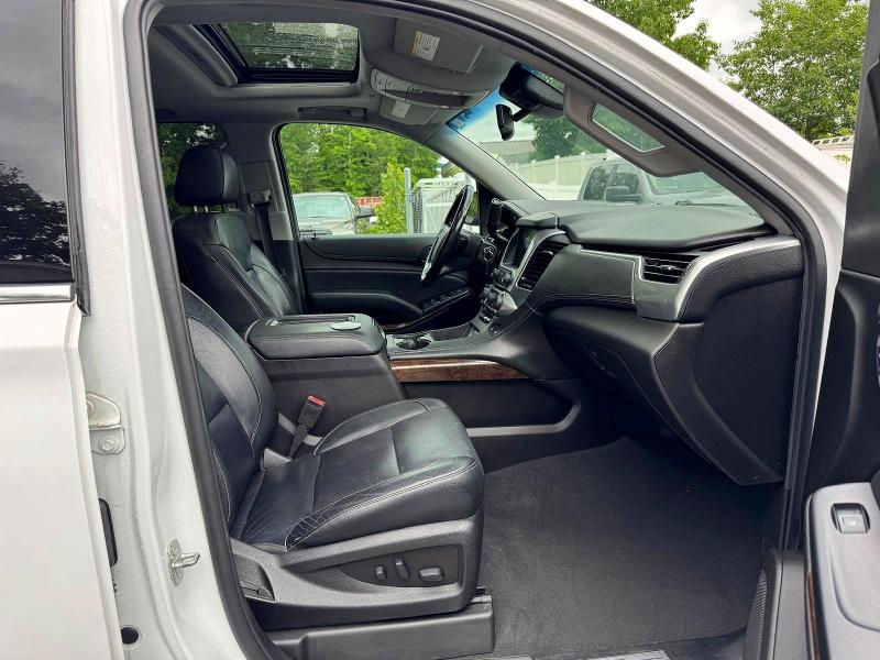 2019 Chevrolet VIN 1GNSKHKC1KR273818 COPART salvage auction — MINOR DENT/SCRATCHES, Ct - Certificate Of Title, sold $7,600 on 2026-07-29 (photo 8)