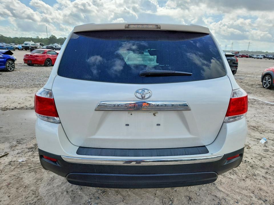 2013 Toyota Highlander VIN 5TDZA3EH8DS037286 COPART salvage auction — FRONT END, Tx - Salvage Vehicle Title, sold $3,800 on 2026-07-07 (photo 6)