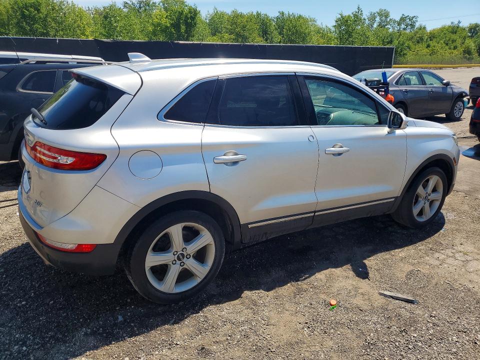 2017 Lincoln Mkc VIN 5LMCJ1C99HUL28864 COPART salvage auction — SIDE, MI - CERTIFICATE OF TITLE, sold $1,650 on 2026-07-17 (photo 3)