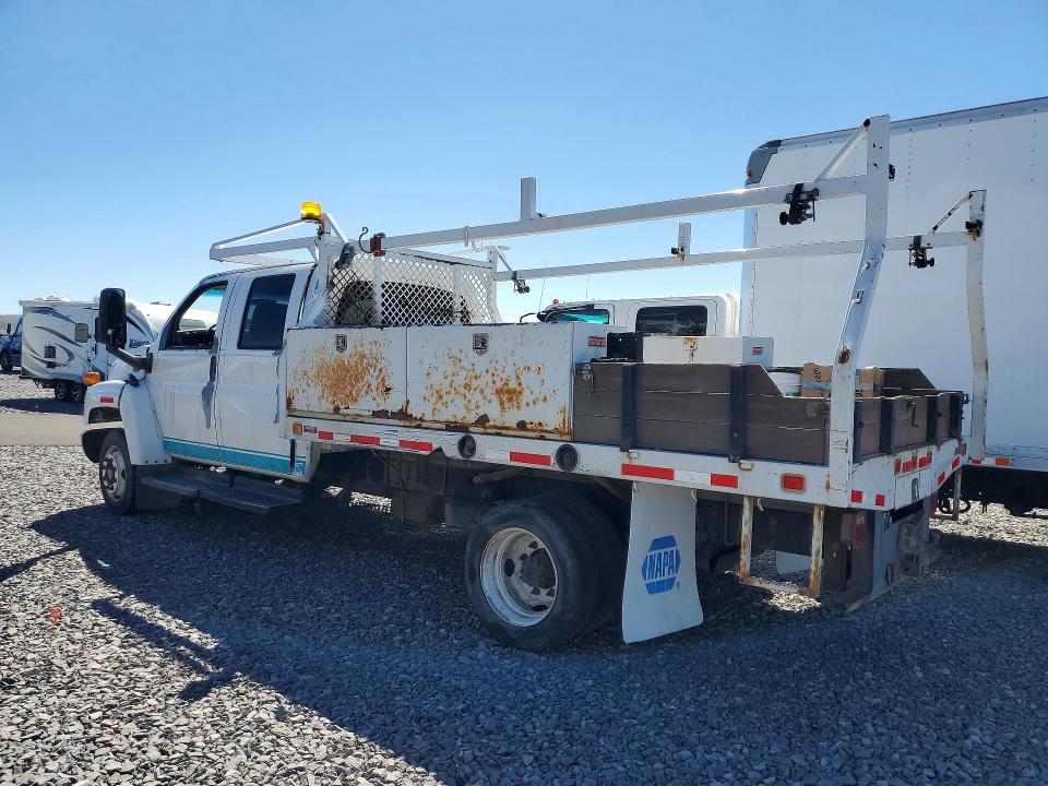2006 Gmc C4500 VIN 1GDE4E12X6F402746 COPART salvage auction — SIDE, Nv - Salvage Title, sold $2,475 on 2026-07-09 (photo 2)