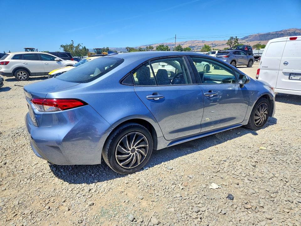 2020 Toyota Corolla VIN JTDEPRAEXLJ027205 COPART salvage auction — SIDE, Ca - Salvage Certificate, sold $3,600 on 2026-07-07 (photo 3)