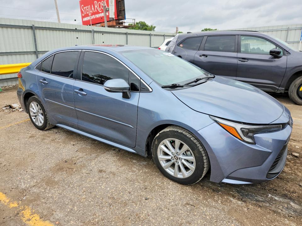 2024 Toyota Corolla VIN JTDBCMFE7R3036631 COPART salvage auction — HAIL, KS - CERT OF TITLE-SALVAGE, sold $500 on 2026-07-27 (photo 4)