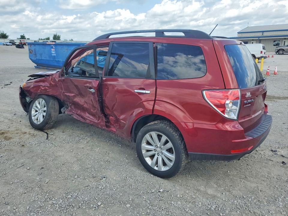 2013 Subaru Forester VIN JF2SHADC5DH412483 COPART salvage auction — SIDE, Ky - Cert Of Title-Salvage, sold $425 on 2026-07-09 (photo 2)