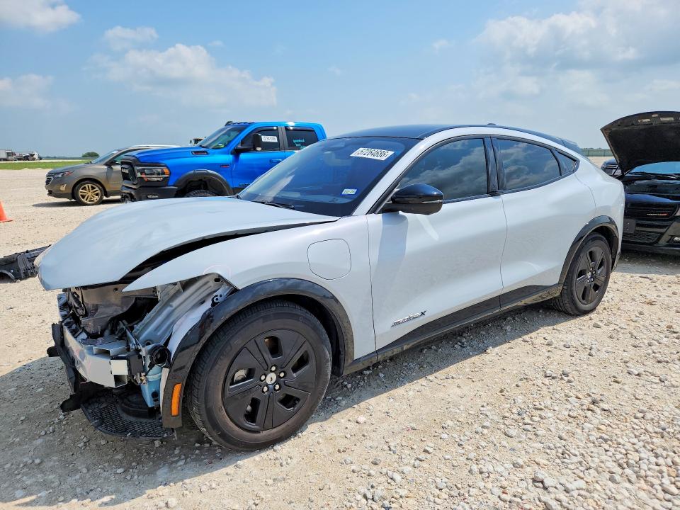 2023 Ford VIN 3FMTK2SUXPMA83295 COPART salvage auction — FRONT END, Tx - Salvage Vehicle Title, sold $13,300 on 2026-07-23 (photo 1)