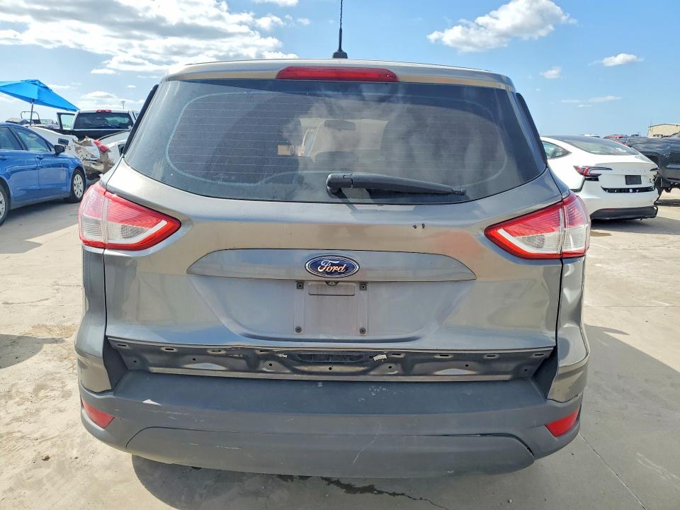 2014 Ford Escape VIN 1FMCU0F74EUE25822 COPART salvage auction — FRONT END, Tx - Salvage Vehicle Title, sold $675 on 2026-07-09 (photo 6)