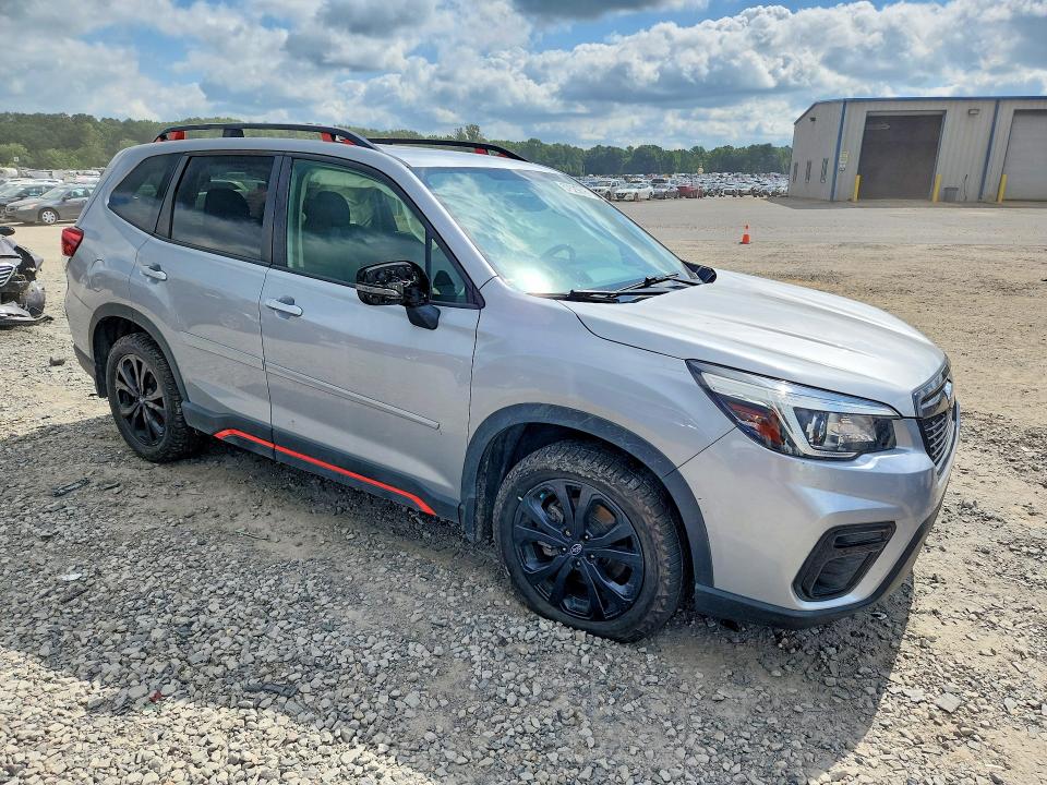 2020 Subaru Forester VIN JF2SKARC1LH409122 COPART salvage auction — MINOR DENT/SCRATCHES, Ar - Cert Of Title-Salvage, sold $8,000 on 2026-07-13 (photo 4)