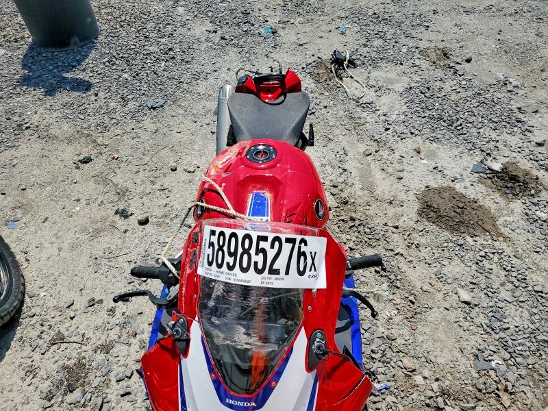 2025 Honda Cbr VIN JH2SC821XSK400120 COPART salvage auction — REAR END, Ny - Mv-907A Salvage Certificate, sold $8,800 on 2026-07-02 (photo 5)