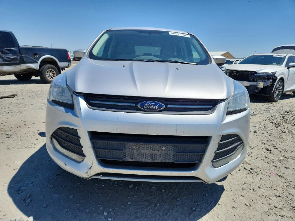 2016 Ford Escape VIN 1FMCU9G9XGUB98336 COPART salvage auction — FRONT END, Co - Dis/Dlr/Exp Only Clean Title, sold $1,050 on 2026-07-09 (photo 5)