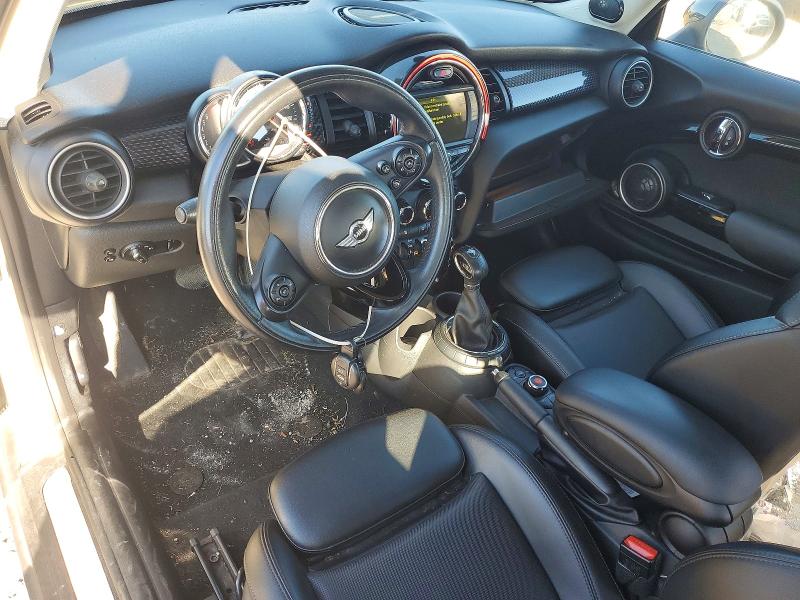 2015 Mini Cooper VIN WMWXP7C55F2A35429 COPART salvage auction — REAR END, Mi - Certificate Of Title, sold $550 on 2026-08-07 (photo 8)