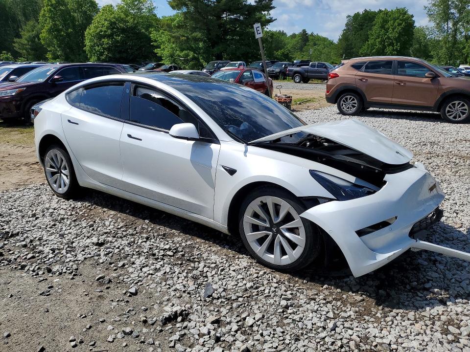 2022 Tesla Model 3 VIN 5YJ3E1EB9NF266852 COPART salvage auction — FRONT END, Ma - Cert Of Title-Salvage, sold $4,000 on 2026-07-17 (photo 4)