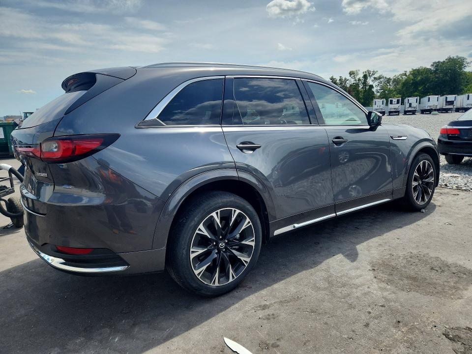 2024 Mazda Cx-90 VIN JM3KK1HC1R1166033 COPART salvage auction — SIDE, Salvage Title, sold $950 on 2026-07-27 (photo 3)