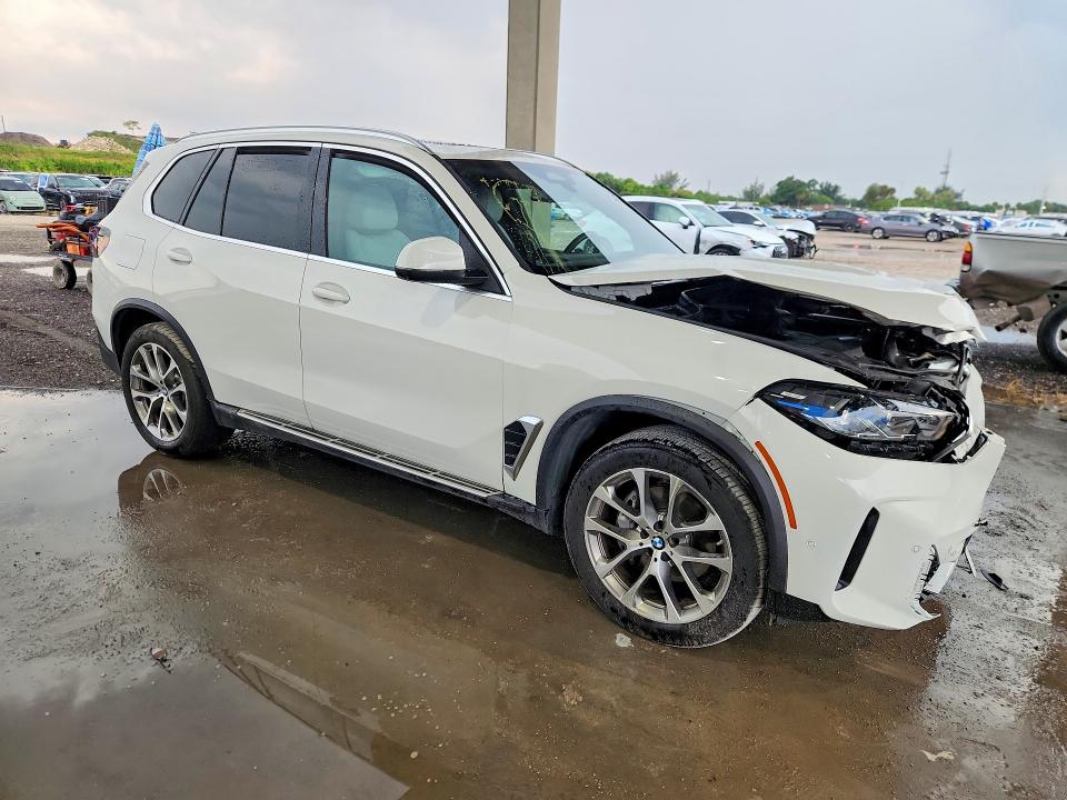 2026 BMW X5 VIN 5UX23EU05T9369071 COPART salvage auction — FRONT END, Fl - Certificate Of Title, sold $33,250 on 2026-07-20 (photo 4)
