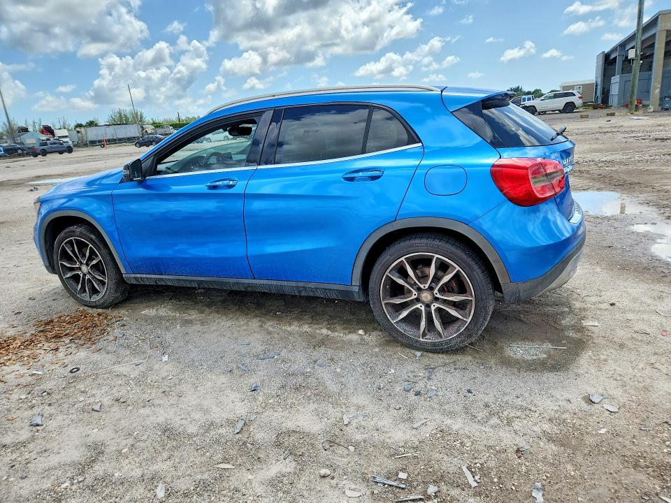2016 Mercedes-benz Gla-klasse VIN WDCTG4EB3GJ208902 COPART salvage auction — MINOR DENT/SCRATCHES, Fl - Certificate Of Title (P), sold $925 on 2026-07-09 (photo 2)