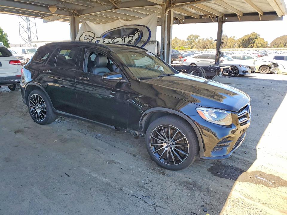 2018 Mercedes-benz VIN WDC0G4JB1JV023000 COPART salvage auction — MINOR DENT/SCRATCHES, Ca - Dis/Dlr/Exp Only Clean Title, sold $8,000 on 2026-07-14 (photo 4)