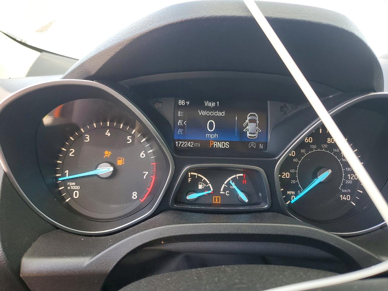 2017 Ford Escape VIN 1FMCU0J98HUD84298 COPART salvage auction — Side, TX - SALVAGE VEHICLE TITLE, sold $2,300 on 2026-07-02 (photo 9)
