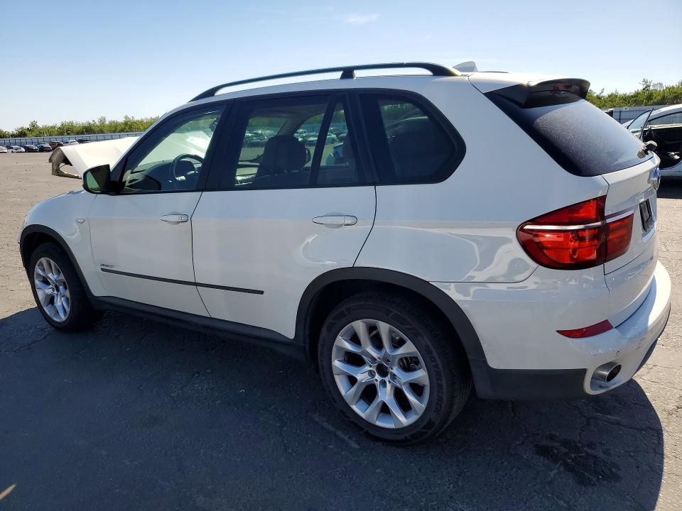 2012 BMW VIN 5UXZV4C58CL754398 COPART salvage auction — FRONT END, Ca - Salvage Certificate, sold $450 on 2026-07-13 (photo 2)
