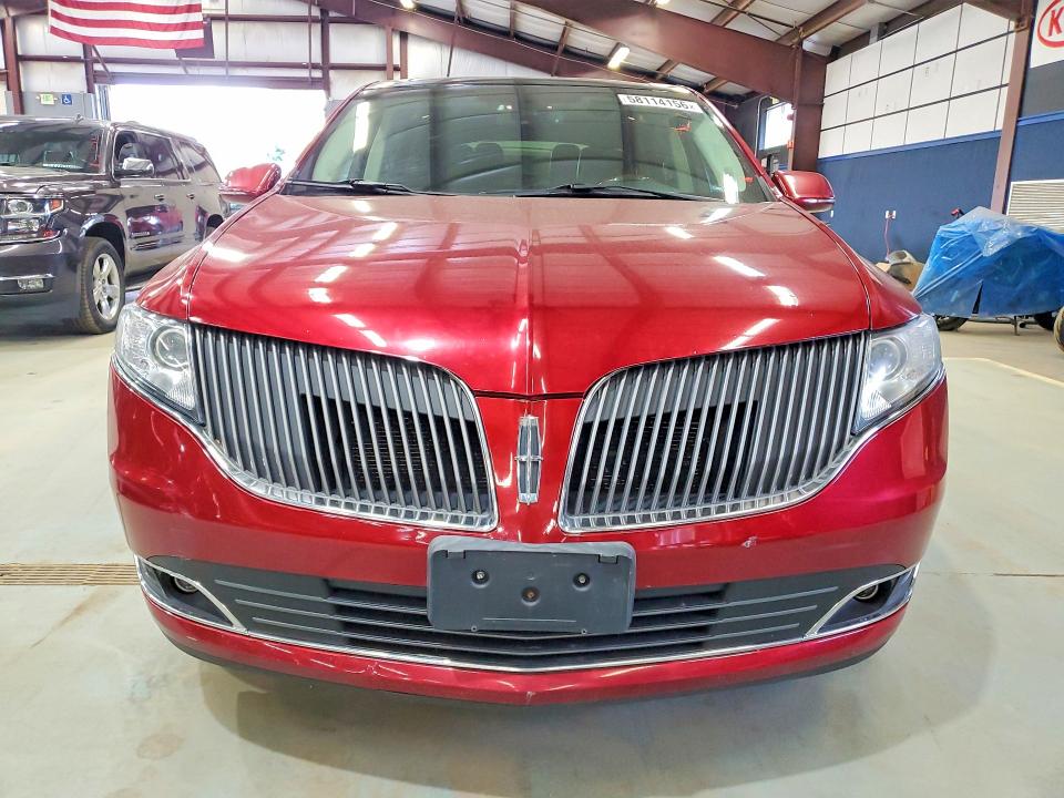 2016 Lincoln Mkt VIN 2LMHJ5AT7GBL02674 COPART salvage auction — MINOR DENT/SCRATCHES, Ma - Certificate Of Title, sold $2,350 on 2026-07-10 (photo 5)