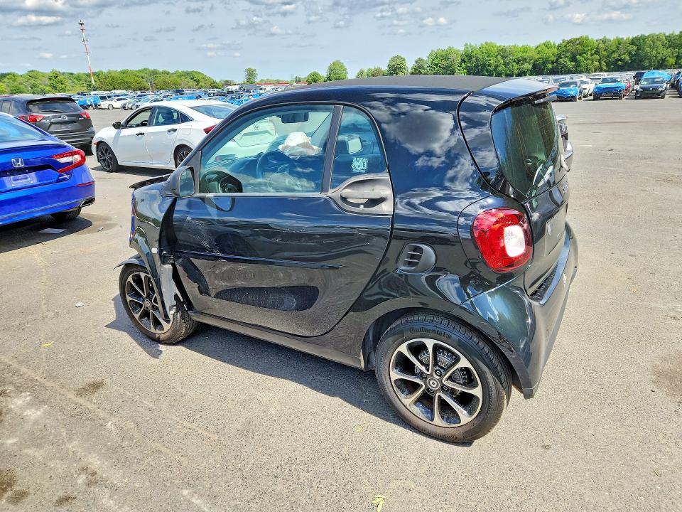 2017 Smart VIN WMEFJ5DA9HK194665 COPART salvage auction — FRONT END, Nj - Cert Of Title-Salvage, sold $250 on 2026-07-21 (photo 2)