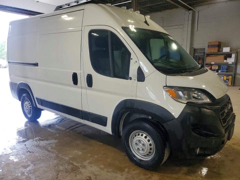 2026 Ram Promaster 2500 VIN 3C6LRVCG1TE165342 COPART salvage auction — FRONT END, On - Permit No Brand - Unfit, sold $1,250 on 2026-07-21 (photo 4)