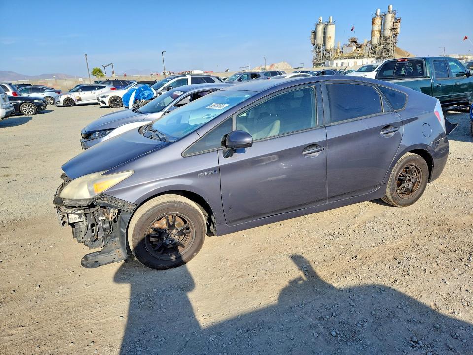 2013 Toyota Prius VIN JTDKN3DU9D5550394 COPART salvage auction — FRONT END, CA - SALVAGE CERTIFICATE, sold $400 on 2026-07-17 (photo 1)