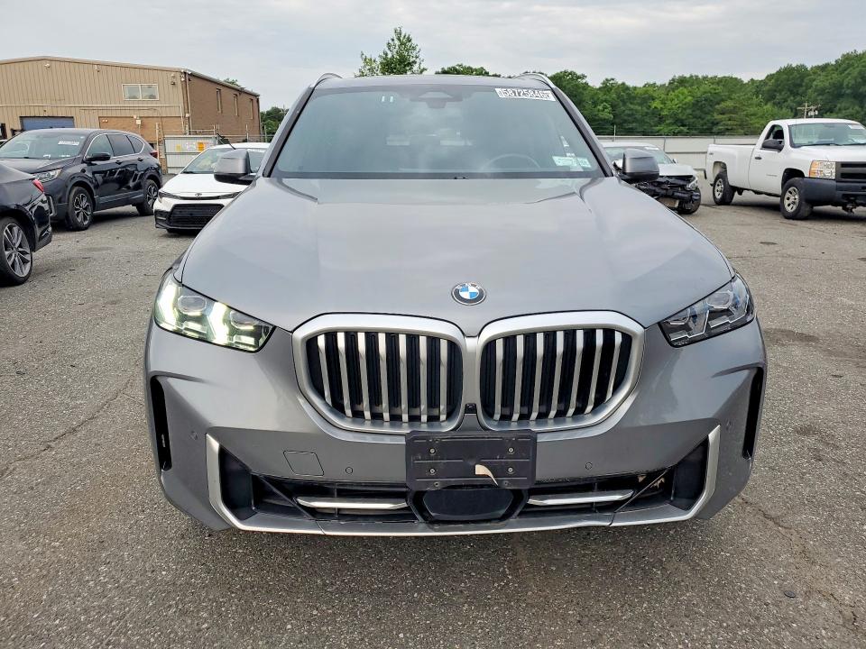 2025 BMW X5 VIN 5UX23EU00S9Z25687 COPART salvage auction — SIDE, Ct - Clean Title, sold $39,250 on 2026-07-13 (photo 5)