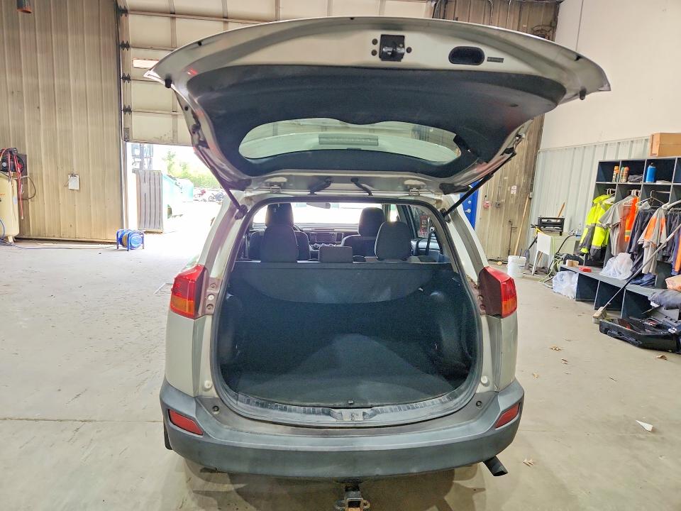 2013 Toyota Rav 4 VIN JTMZFREV9D5016852 COPART salvage auction — FRONT END, NH - CERT OF TITLE-SALVAGE, sold $2,100 on 2026-07-23 (photo 6)