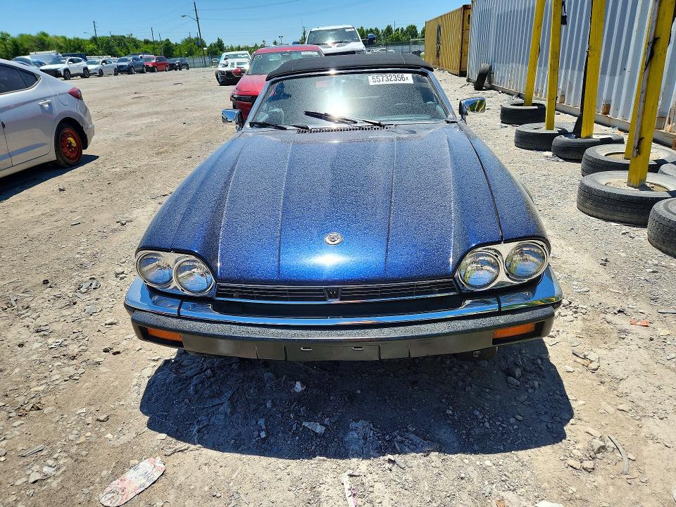 1988 Jaguar Xjs VIN SAJNV5847JC143475 COPART salvage auction — MINOR DENT/SCRATCHES, Nj - Certificate Of Title, sold $2,250 on 2026-07-28 (photo 5)
