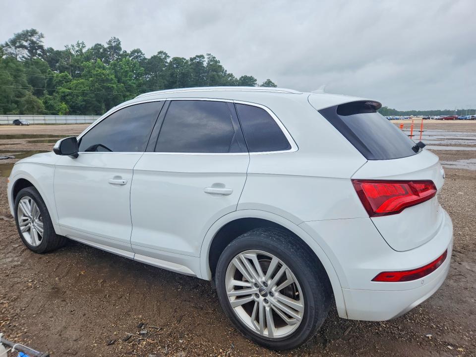 2020 Audi Q5 VIN WA1BNAFY7L2001663 COPART salvage auction — MINOR DENT/SCRATCHES, La - Certificate Of Title (P), sold $8,500 on 2026-07-27 (photo 2)