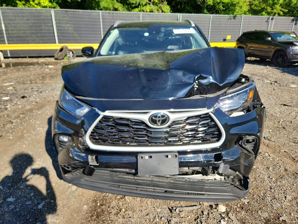 2025 Toyota Highlander VIN 5TDKBRCH0SS659222 COPART salvage auction — FRONT END, Md - Cert Of Salvage > 75% Damage, sold $13,300 on 2026-07-24 (photo 5)