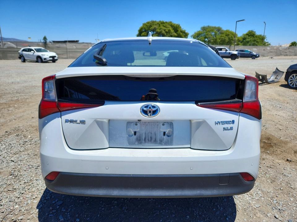 2022 Toyota Prius VIN JTDKAMFU8N3186156 COPART salvage auction — SIDE, Ca - Salvage Certificate, sold $8,500 on 2026-07-28 (photo 6)