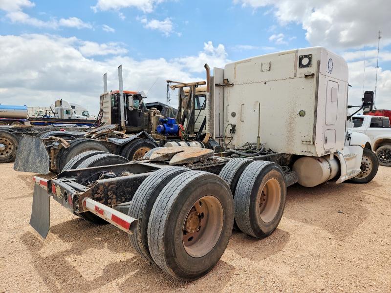 2011 Kenworth T660 VIN 1XKADU9X6BJ278645 COPART salvage auction — FRONT END, TX - SALVAGE VEHICLE TITLE, sold $1,450 on 2026-07-09 (photo 4)