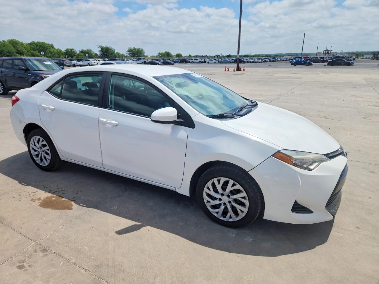 2018 Toyota Corolla VIN 5YFBURHE3JP840007 COPART salvage auction — Normal Wear, CA - CERTIFICATE OF TITLE (P), sold $2,450 on 2026-07-08 (photo 4)