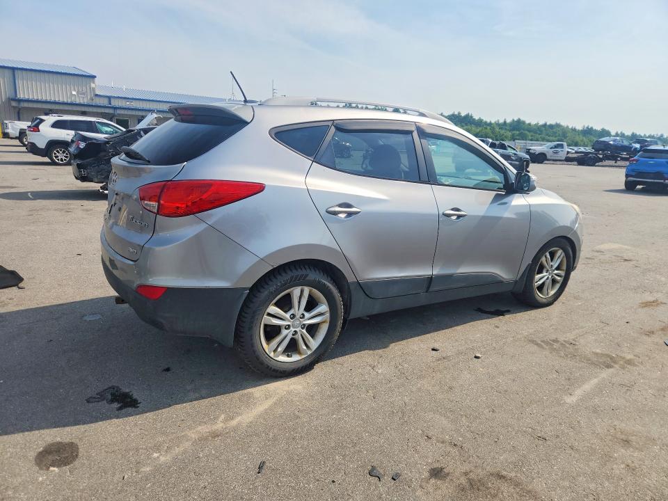 2013 Hyundai Tucson VIN KM8JUCAC1DU568416 COPART salvage auction — NORMAL WEAR, Me - Certificate Of Title, sold $1,050 on 2026-07-08 (photo 3)