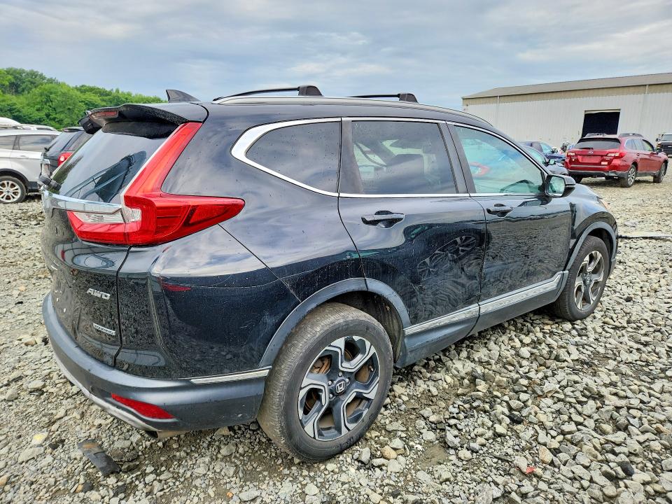 2017 Honda Cr-v VIN 2HKRW2H93HH632574 COPART salvage auction — SIDE, In - Certificate Of Title (P), sold $6,600 on 2026-07-06 (photo 3)