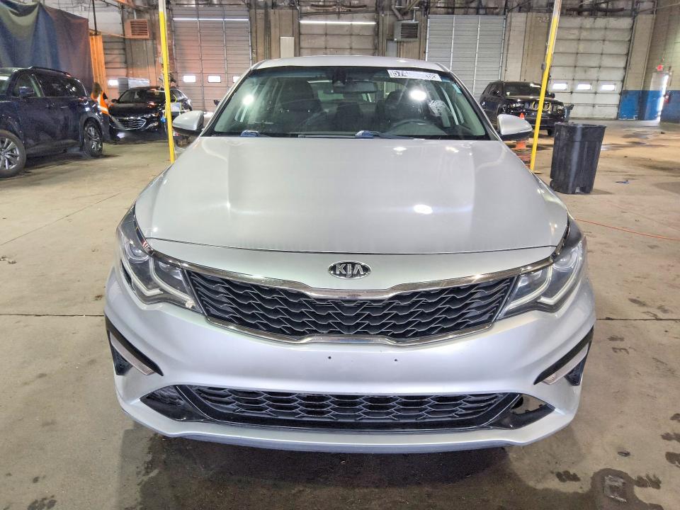 2020 Kia Optima VIN 5XXGT4L30LG418287 COPART salvage auction — VANDALISM, WV - CERTIFICATE OF TITLE, sold $675 on 2026-07-14 (photo 5)