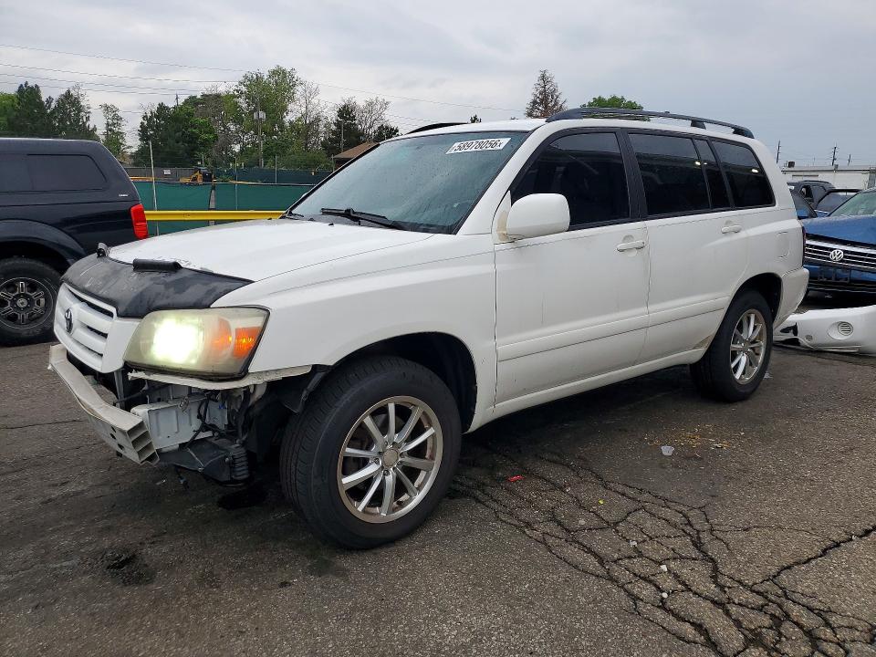2004 Toyota Highlander VIN JTEEP21A840066267 COPART salvage auction — FRONT END, Co - Dis/Dlr/Exp Only Clean Title, sold $800 on 2026-07-28 (photo 1)