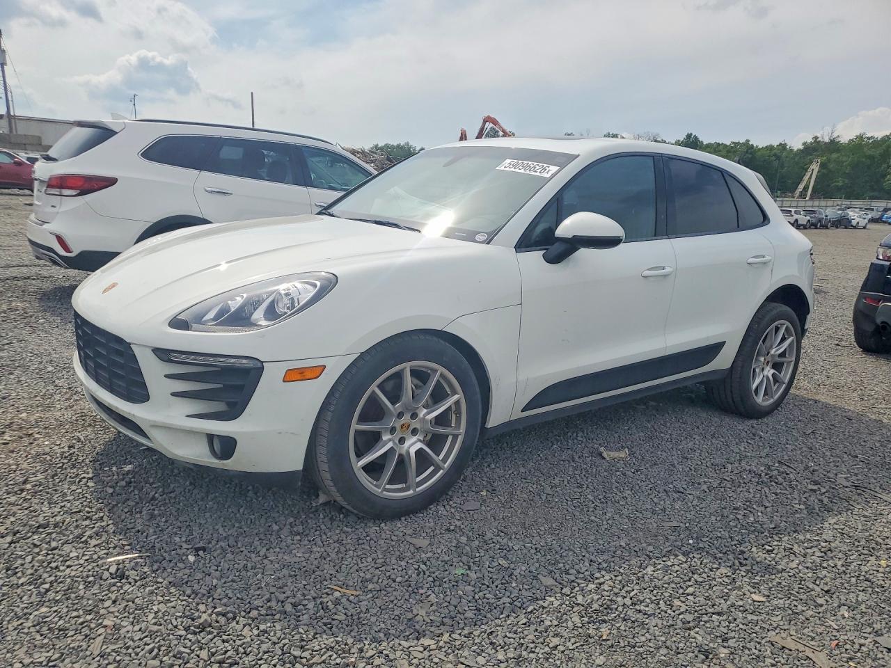 2015 Porsche Macan VIN WP1AB2A50FLB56923 — COPART salvage auction photo