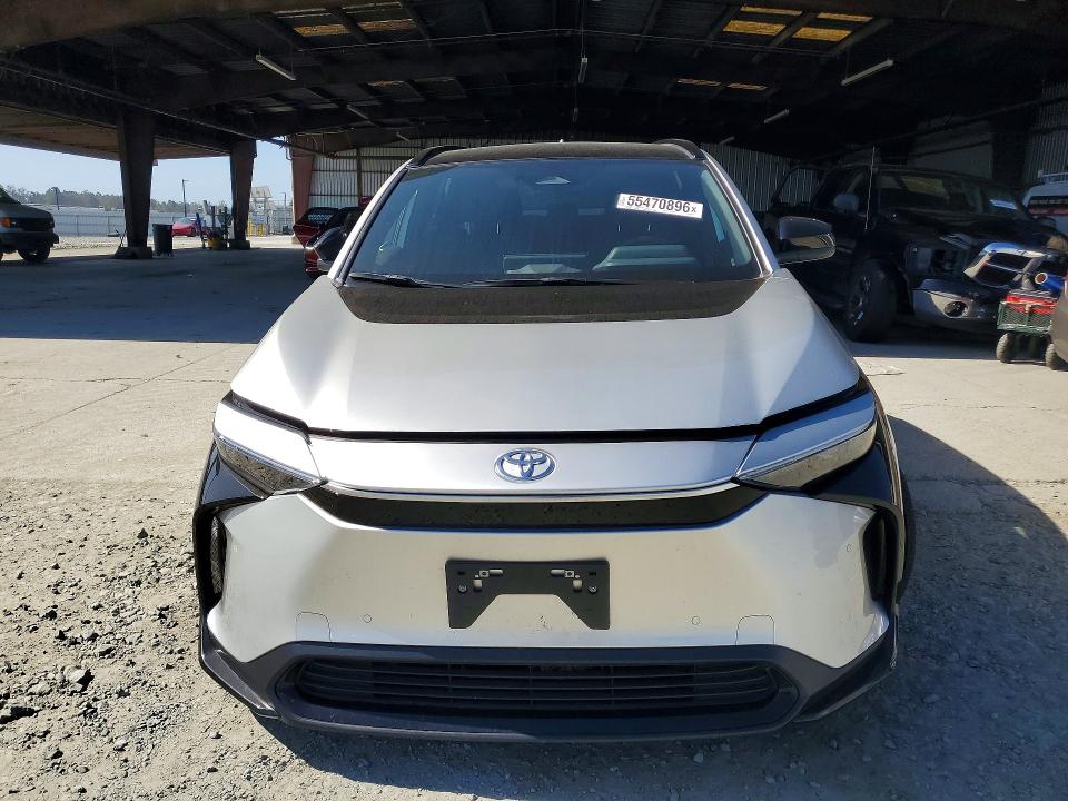 2025 Toyota Bz4x VIN JTMAAAAAXSA055616 COPART salvage auction — UNDERCARRIAGE, Ca - Salvage Certificate, sold $12,200 on 2026-07-16 (photo 5)