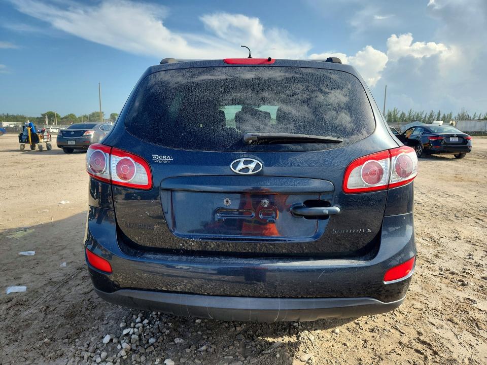 2011 Hyundai Santa fe VIN 5XYZG4AG5BG017329 COPART salvage auction — MINOR DENT/SCRATCHES, FL - CERTIFICATE OF TITLE, sold $1,350 on 2026-07-07 (photo 6)