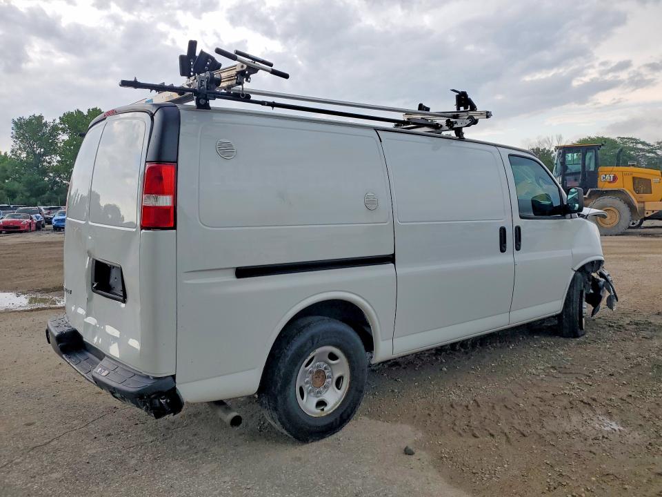 2020 Chevrolet Express 2500 VIN 1GCWGAFG7L1255016 COPART salvage auction — FRONT END, Va - Cert Of Title - Salvage, sold $900 on 2026-07-08 (photo 3)