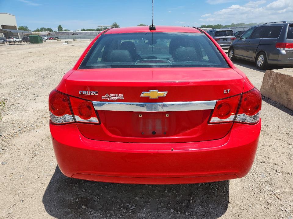 2015 Chevrolet Cruze VIN 1G1PE5SB3F7233519 COPART salvage auction — MINOR DENT/SCRATCHES, Mt - Certificate Of Title, sold $500 on 2026-07-09 (photo 6)