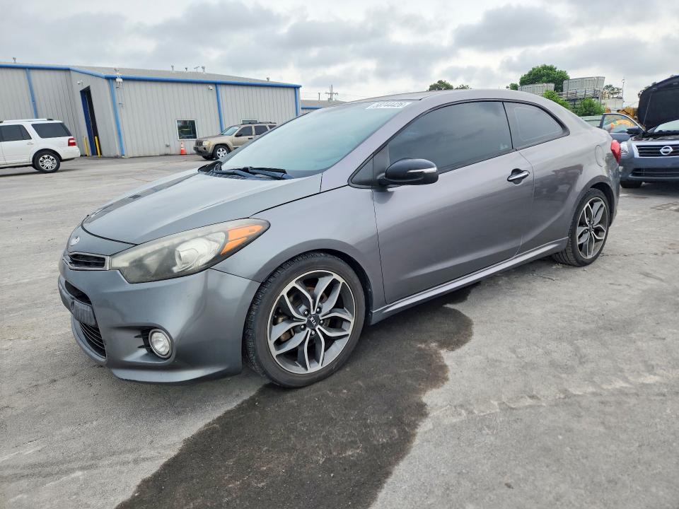 2014 Kia VIN KNAFZ6A30E5225828 — COPART salvage auction photo