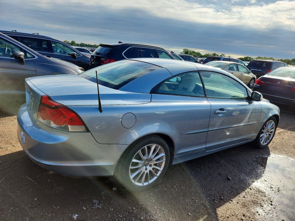 2009 Volvo C70 VIN YV1MC67279J076710 COPART salvage auction — MINOR DENT/SCRATCHES, Il - Certificate Of Title, sold $1,900 on 2026-07-07 (photo 3)