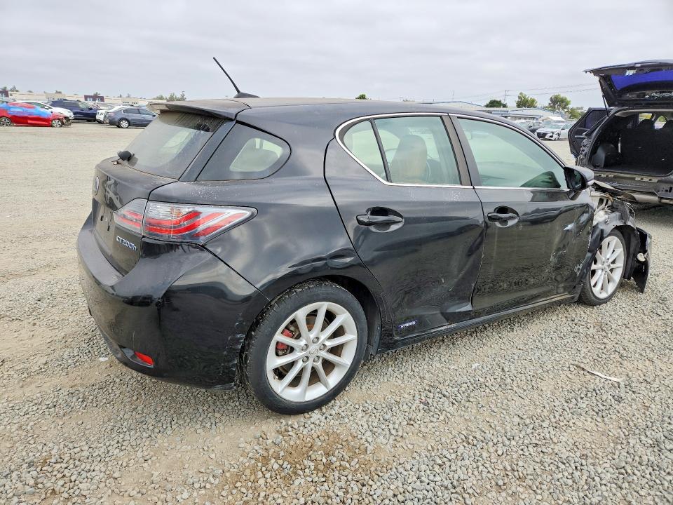 2013 Lexus VIN JTHKD5BH2D2170690 COPART salvage auction — FRONT END, In - Dis/Dlr/Exp Only Clean Title, sold $775 on 2026-07-21 (photo 3)