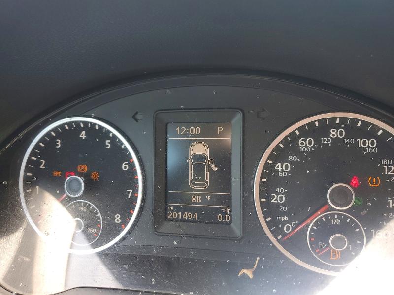 2017 Volkswagen Tiguan VIN WVGBV7AX6HK027360 COPART salvage auction — SIDE, NC - SALVAGE CERTIFICATE OF TITLE, sold $600 on 2026-08-12 (photo 9)
