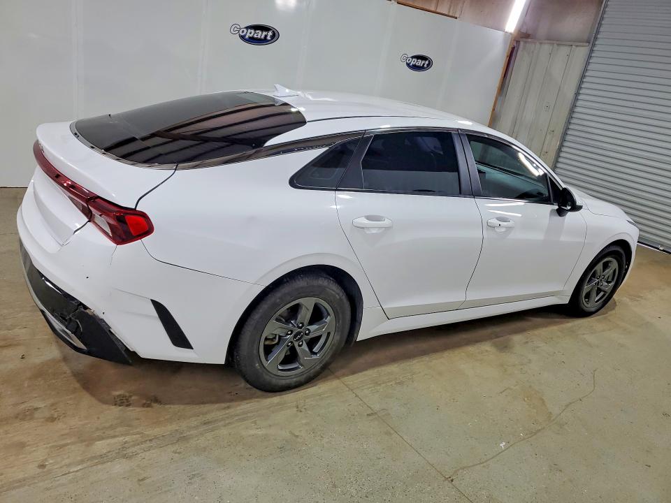 2022 Kia K5 VIN 5XXG14J27NG107748 COPART salvage auction — REAR END, Tx - Certificate Of Title, sold $10,800 on 2026-07-09 (photo 3)