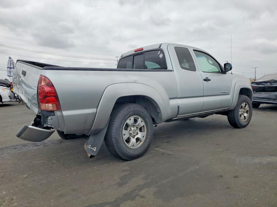 2007 Toyota Tacoma VIN 5TEUX42NX7Z389270 COPART salvage auction — REAR END, Ca - Salvage Certificate, sold $5,000 on 2026-07-15 (photo 3)