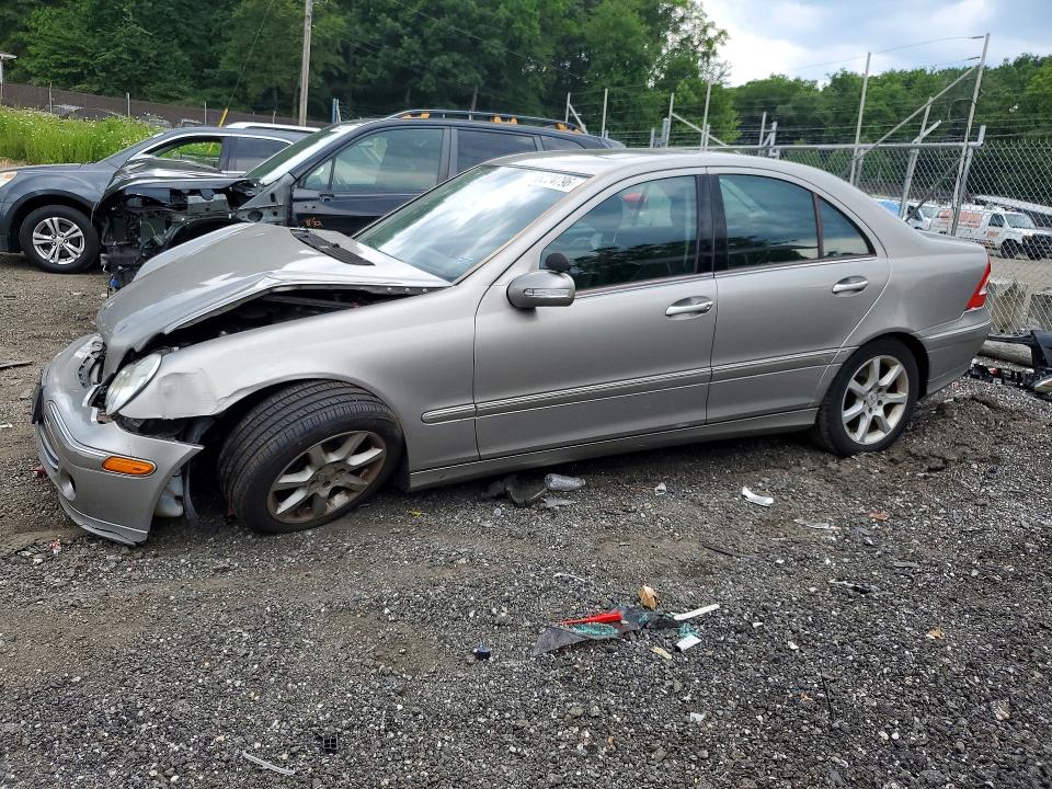 2007 Mercedes-benz C-klasse VIN WDBRF92H27F927889 COPART salvage auction — FRONT END, Md - Cert Of Salvage > 75% Damage, sold $375 on 2026-07-14 (photo 1)