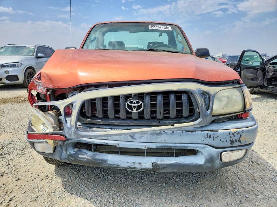2002 Toyota Tacoma VIN 5TENL42N52Z015982 COPART salvage auction — FRONT END, CA - SALVAGE CERTIFICATE, sold $2,500 on 2026-07-28 (photo 5)